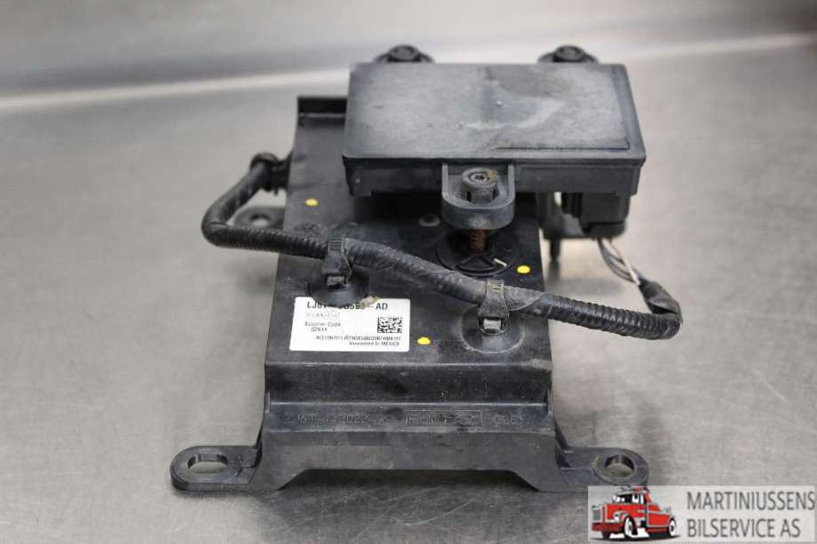 Sensor radar til Ford Kuga 2019-->> (Type III)  (FORD||LB5T-9G768-AB)