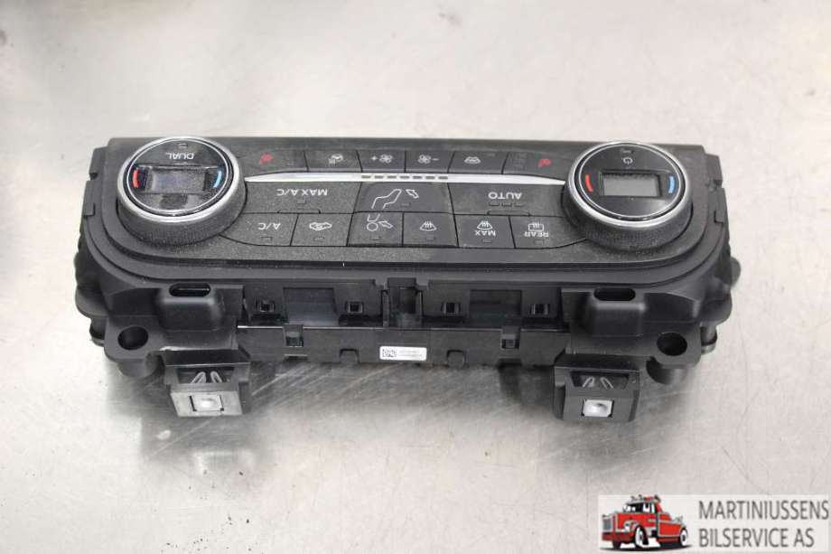 Varmeapparat betjening til Ford Kuga 2019-->> (Type III)  (FORD||LJ6T-18C612-HC)