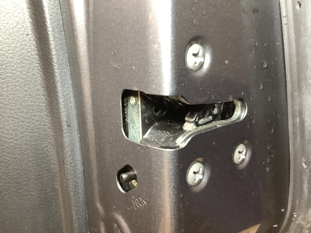 Låsekasse høyre til Nissan Qashqai, 2014-2021 (Type II)  (NISSAN|)
