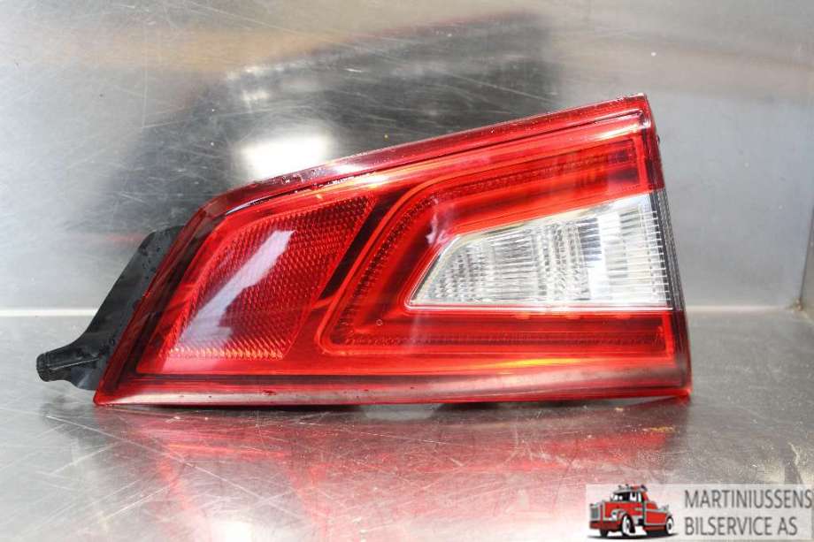 Baklykt venstre indre til Nissan Qashqai 2014-2021 (Type II)  (NISSAN|)