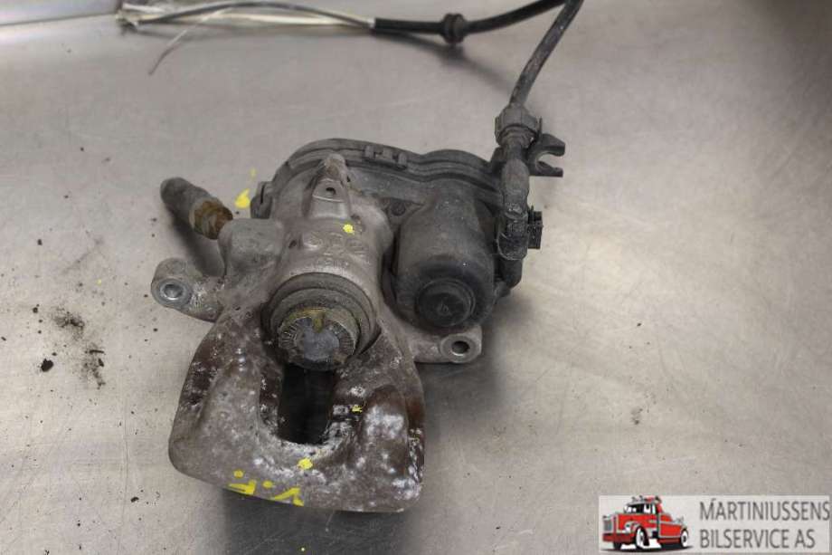 Bremsecaliper venstre bak til Mercedes GLA 2014-2020 (X156) (X156) (MERCEDES|)