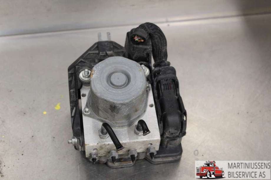 ABS sentral til Mercedes GLA 2014-2020 (X156) (X156) (MERCEDES||A000 431 39 00)
