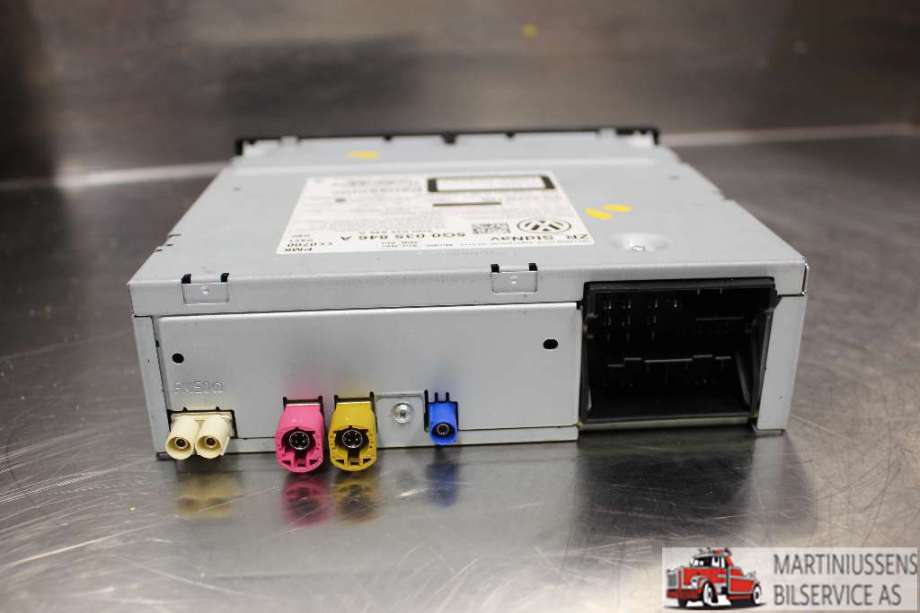 Bilstereo CD-veksler til VW Golf VII 2012-2017 (Fase 1)  (VOLKSWAGEN|5G0 035 846 A|)