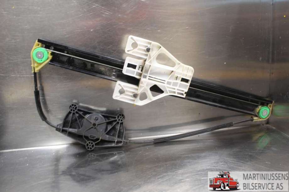 Ruteheis til Audi Q5 2008-2012 (Type I, Fase 1)  (AUDI|8R0 839 461D|)