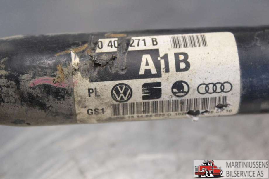 Drivaksel høyre foran til Audi Q5 2008-2012 (Type I, Fase 1)  (AUDI|)