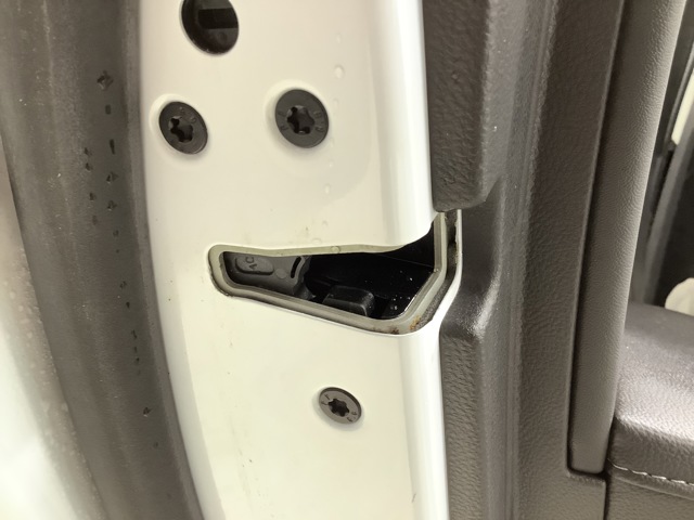 Låsekasse høyre til Ford Mondeo, 2014-2019 (Type V, Fase 1)  (FORD|)