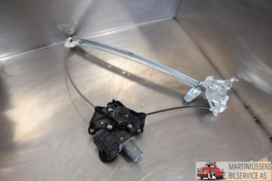 Ruteheis til Toyota Proace 2013-2016 (Type I)  (TOYOTA||85710-42150)