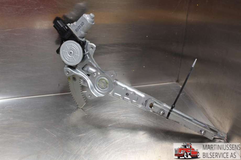 Ruteheis til Mitsubishi Outlander, 2015-->> (Type III, Fase 2)  (MITSUBISHI|810110)