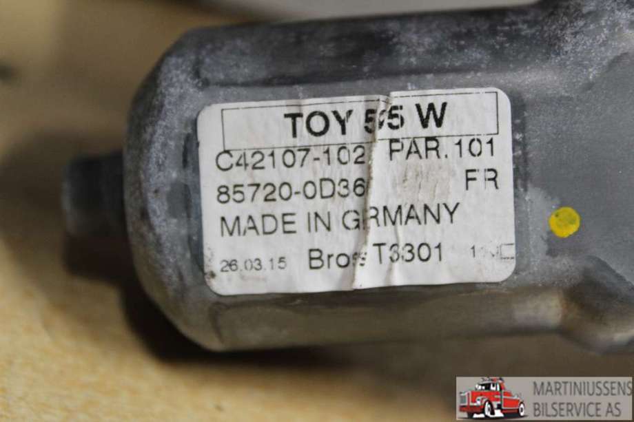 Ruteheis venstre til Toyota Yaris 2014-2020 (Type III, Fase 2)  (TOYOTA||85720-0D36)