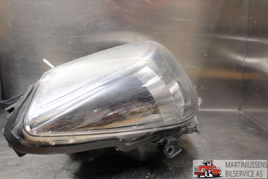 Frontlykt høyre halogen til Mazda 5 2005-2010 (Type I) (MAZDA|)