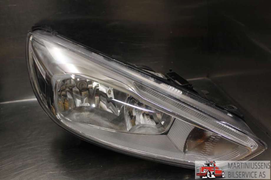 Frontlykt høyre halogen til Ford Focus, 2014-2018 (Type III, Fase 2) (FORD|)