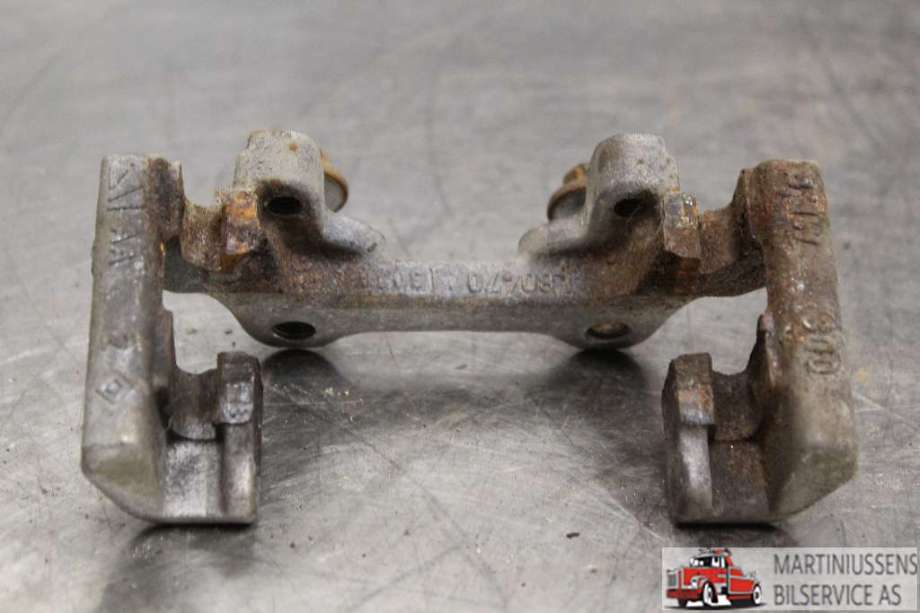Bremsecaliper brakett til BMW 3-Serie 2012-2018 (F30/F31/F34) (F30/F31/F34) (BMW|)