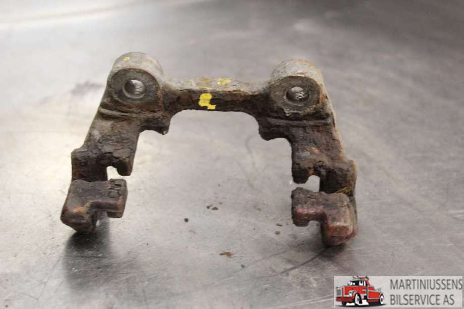 Bremsecaliper brakett til Mercedes C-Klasse 2007-2011 (Fase 1) (W204) (W204) (MERCEDES|)