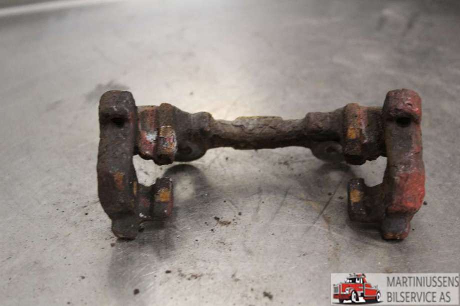 Bremsecaliper brakett til Mercedes C-Klasse 2007-2011 (Fase 1) (W204) (W204) (MERCEDES|)