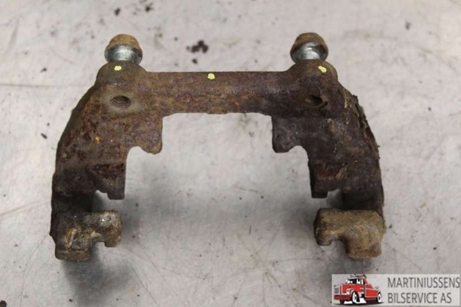 Bremsecaliper brakett til Toyota Yaris, 2012-2014 (Type III, Fase 1)  (TOYOTA|)