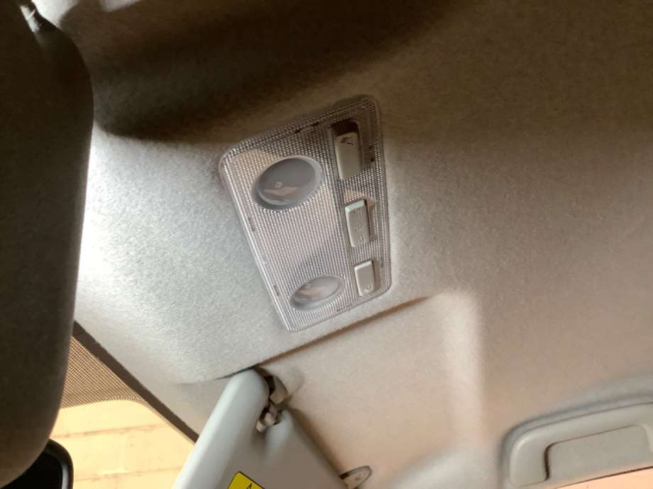Bryter diverse til Toyota Yaris, 2012-2014 (Type III, Fase 1)  (TOYOTA|)