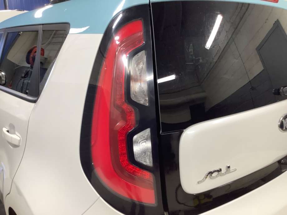 Baklykt venstre til Kia Soul, 2014-2019 (Type II)  (KIA|)