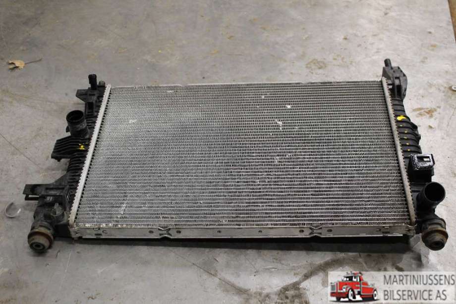 Radiator (manuell gir) til Ford Transit Connect, 2013-2018 Type II, Fase 1 (FORD|)