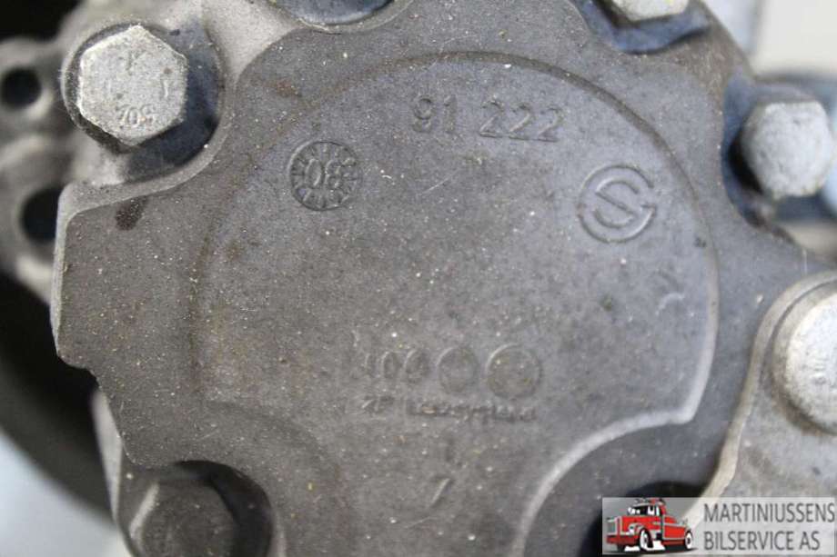 Servo pumpe mekanisk til Mercedes CLS 2004-2010 (C219) (C219) (MERCEDES|)