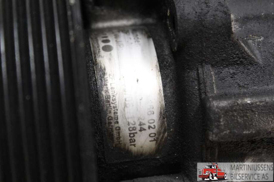 Servo pumpe mekanisk til Mercedes CLS 2004-2010 (C219) (C219) (MERCEDES|)