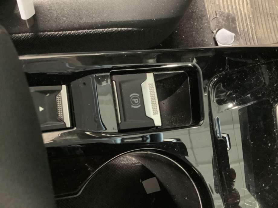 Bryter elektrisk håndbrekk/parkbrems til Peugeot 2008, 2019-->> (Type II)  (PEUGEOT|)