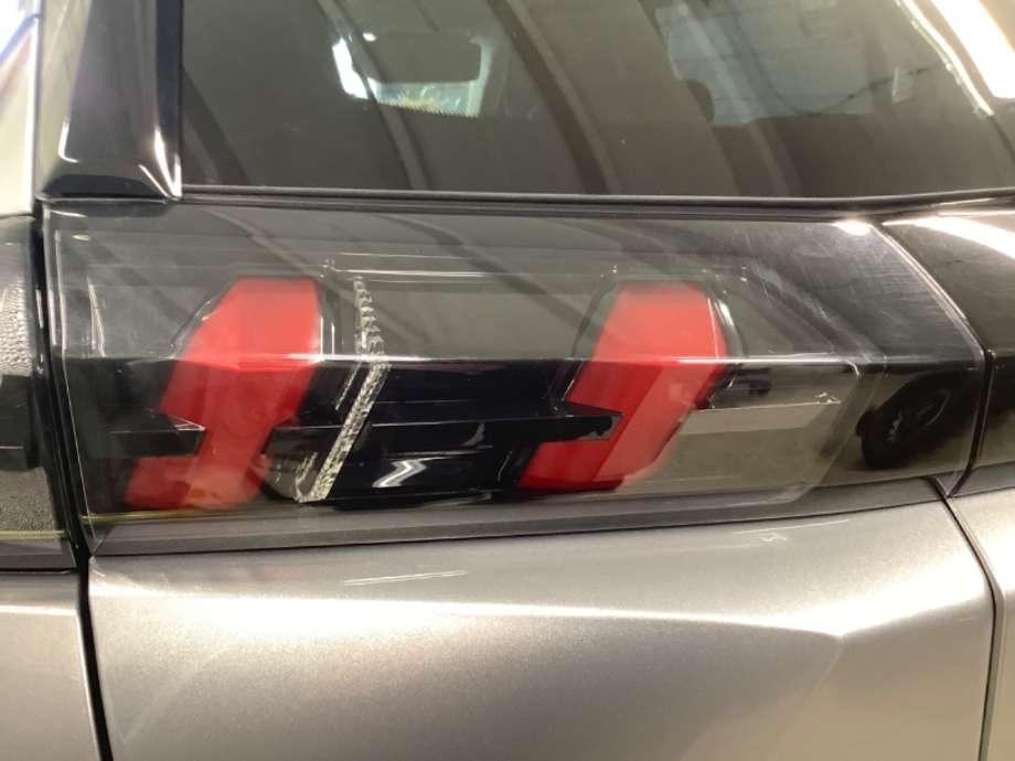 Baklykt venstre indre til Peugeot 2008, 2019-->> (Type II)  (PEUGEOT|)