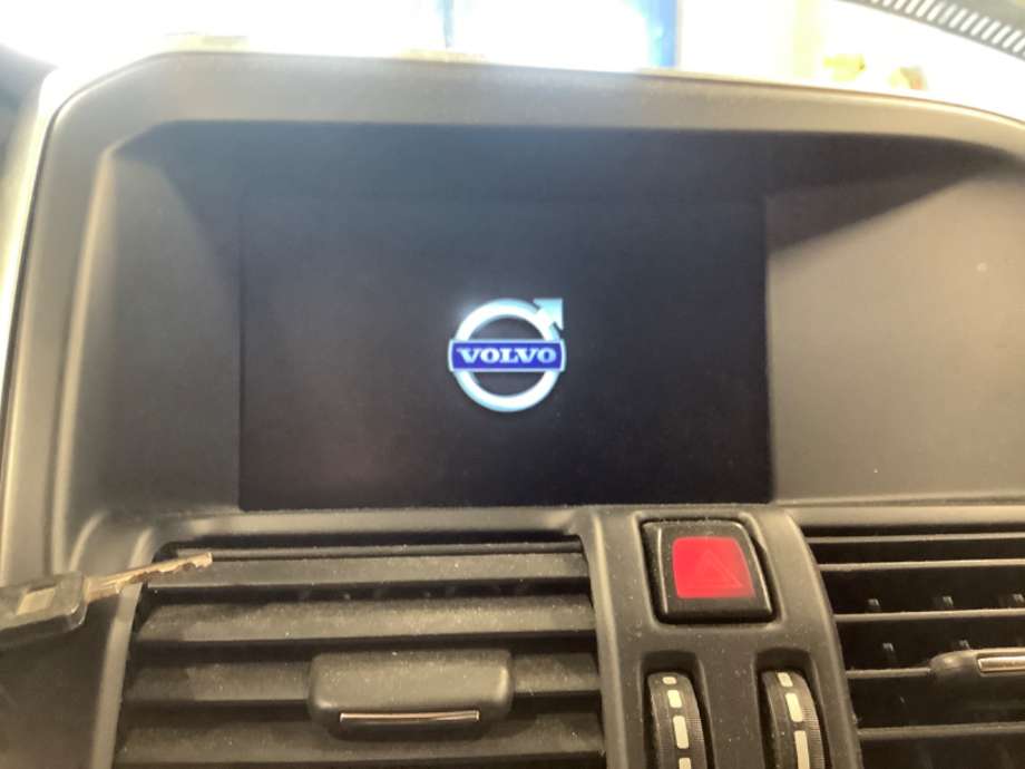 Multimedia display (MCU - Media Controller Unit) til Volvo XC60, 2014-2017 (Type I, Fase 2)  (VOLVO|)