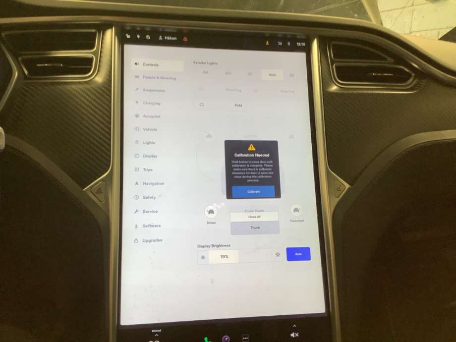 Multimedia display (MCU - Media Controller Unit) til Tesla Model X 2016-->>  (TESLA|)