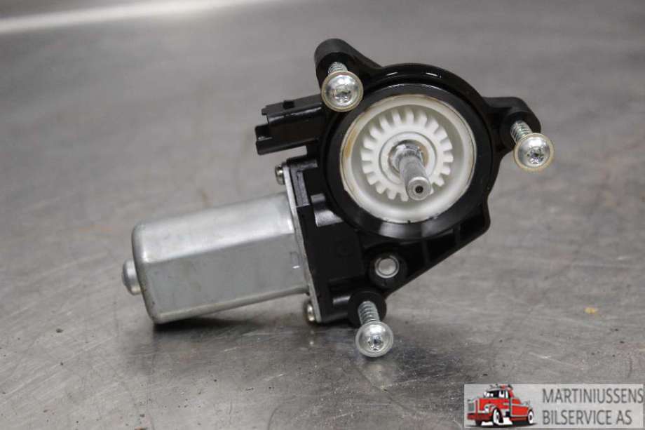 Ruteheis venstre til Nissan Qashqai 2014-2021 (Type II)  (NISSAN||GB-558LC)