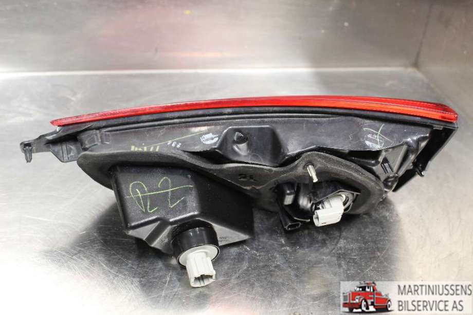 Baklykt venstre indre til Nissan Qashqai 2014-2021 (Type II)  (NISSAN|)