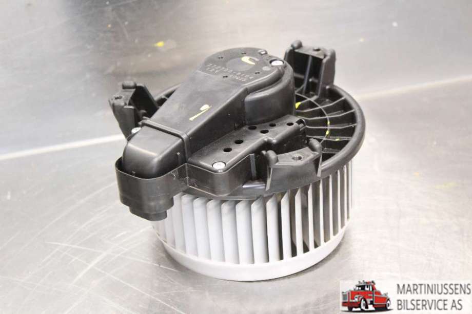 Varmeapparat motor til Toyota RAV4, 2013-2015 (Type IV, Fase 1)  (TOYOTA|272700-8104)