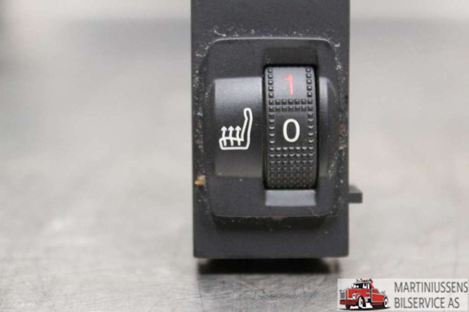 Bryter setevarme til Peugeot 308 2013-2021 (Type II)  (PEUGEOT||98 019 841 ZD)