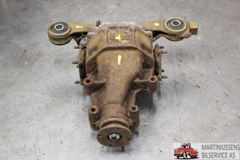 Kardang klokke bak til Toyota Hiace, 2007-2012 (Fase 3)  (TOYOTA|)