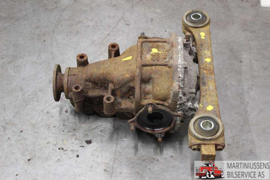 Kardang klokke bak til Toyota Hiace 2007-2012 (Fase 3)  (TOYOTA|)
