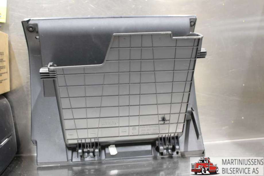 Hanskerom til VW Caddy 2015-2020 (Type III, Fase 3)  (VOLKSWAGEN||2K5.857.095.C)
