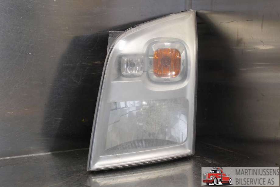 Frontlykt venstre halogen til Ford Transit, 2006-2013  (FORD|)