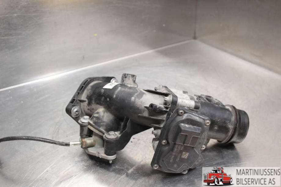 Spjeldhus til BMW 5-Serie 2010-2017 (F10/F11) (F10/F11) (BMW||1354781075202)