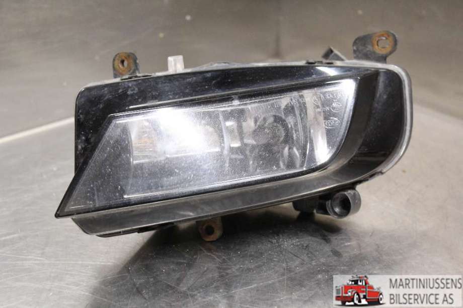 Tåkelykt høyre foran til Audi A4, 2007-2014 (Type IV) (B8) (B8) (AUDI|)