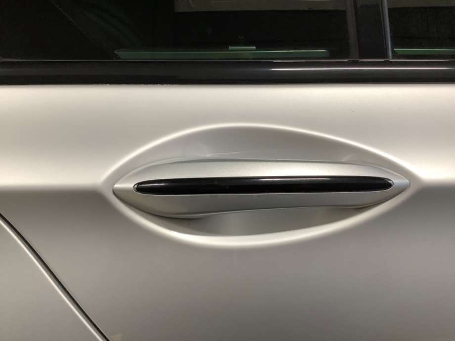 Dør høyre bak til BMW 7-Serie 2009-2015 (F01/F02/F03/F04) (F01/F02/F03/F04) (BMW|)