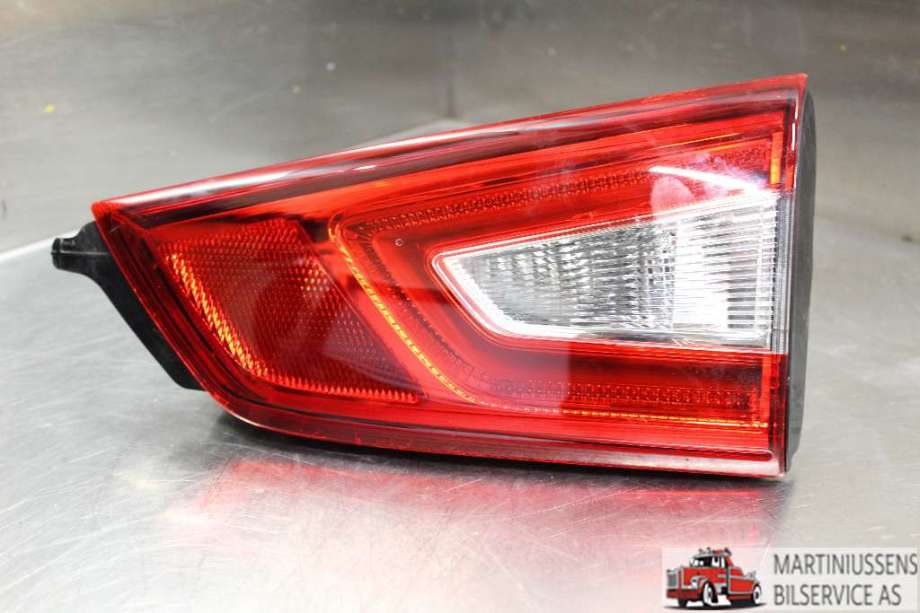 Baklykt høyre indre til Nissan Qashqai, 2014-2021 (Type II)  (NISSAN|)