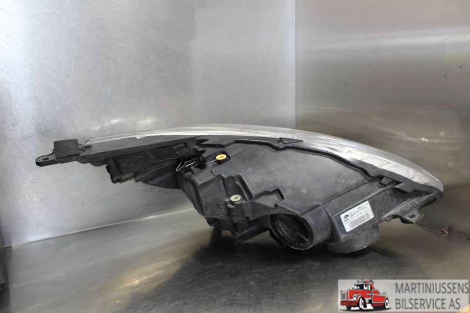 Frontlykt venstre halogen til Ford C-Max 2010-2015 (Type II, Fase 1)  (FORD||AM51 13W 030 AE)