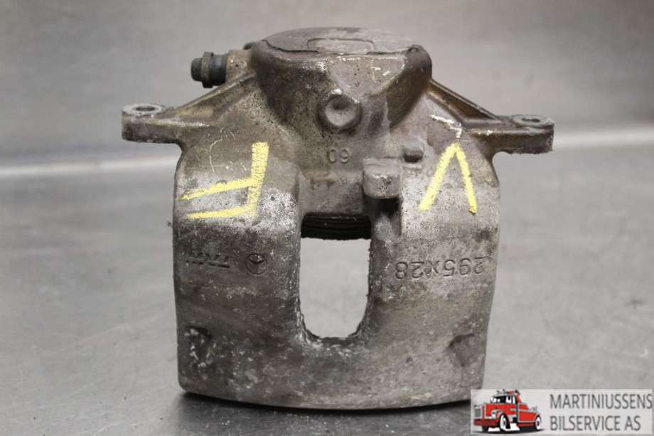 Bremsecaliper venstre foran til Mercedes E-Klasse 2013-2016 (Fase 2) (W212) (W212) (MERCEDES|)