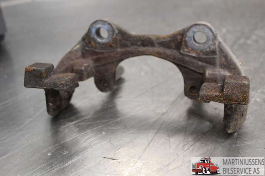 Bremsecaliper brakett til Saab 9-3 2008-2011 (Type II, Fase 2)  (SAAB|)