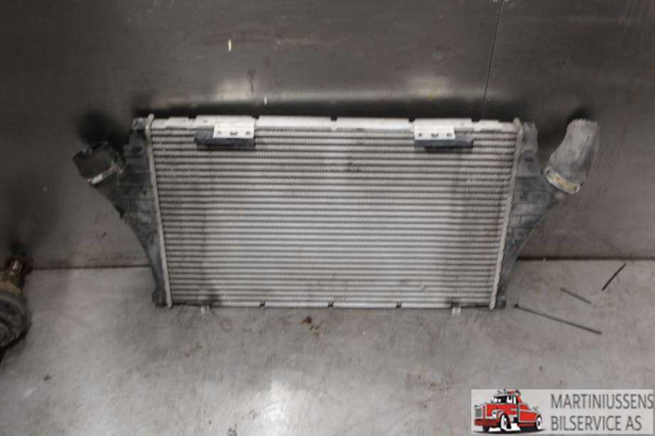 Radiator (manuell gir) til Saab 9-3 2008-2011 (Type II, Fase 2)  (SAAB|)