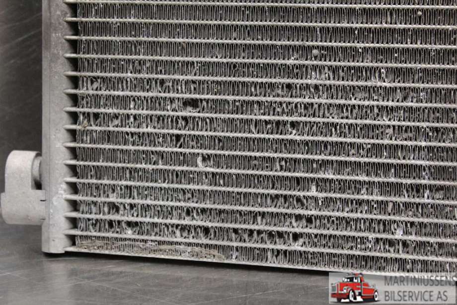 Aircondition radiator til Saab 9-3 2008-2011 (Type II, Fase 2)  (SAAB||993854M)