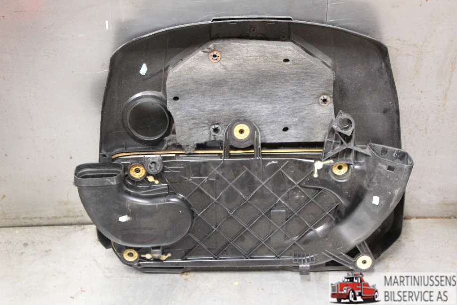 Motordeksel over motor til BMW 5-Serie 2010-2017 (F10/F11) (F10/F11) (BMW||1371 8510475)