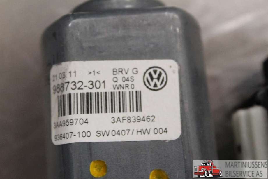 Ruteheis høyre til VW Passat 2011-2015 (B7) (B7) (VOLKSWAGEN||3AF839462)