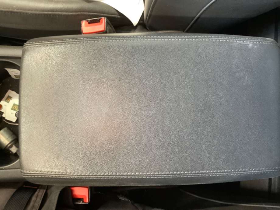 Sete armlene lokk til Audi A6, 2011-2014 (Type IV, Fase 1) (C7) (C7) (AUDI|)