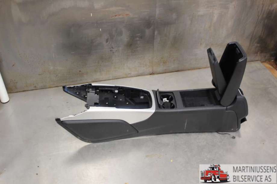 Sete armlene lokk til Audi A6 2011-2014 (Type IV, Fase 1) (C7) (C7) (AUDI|)