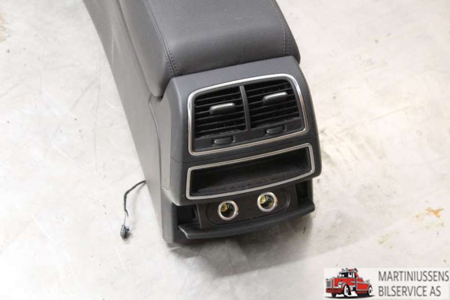 Sete armlene lokk til Audi A6 2011-2014 (Type IV, Fase 1) (C7) (C7) (AUDI|)
